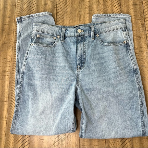 J CREW high rise classic vintage straight leg jeans in light wash size 29 - Picture 2 of 7